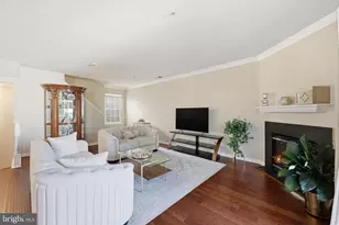 12885 Fair Briar Ln, Fairfax, VA 22033 - Photo 12