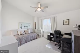 12885 Fair Briar Ln, Fairfax, VA 22033 - Photo 30