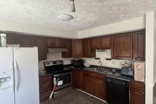 14105 Honey Hill Ct, Centreville, VA 20121 - Photo 6