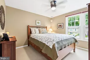 2303 Middle Creek Ln, Reston, VA 20191 - Photo 30