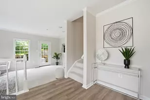 6845 Malton Ct, Centreville, VA 20121 - Photo 14