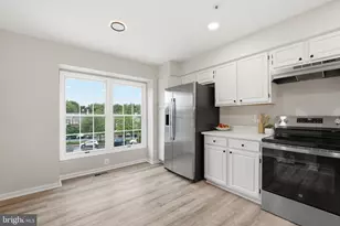 6845 Malton Ct, Centreville, VA 20121 - Photo 6
