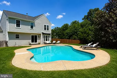 4517 Waverly Crossing Lane, Chantilly, VA 20151 - Photo 2