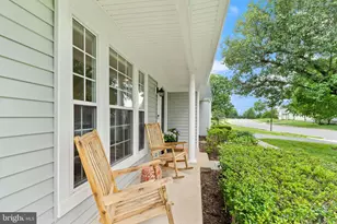 4517 Waverly Crossing Ln, Chantilly, VA 20151 - Photo 4