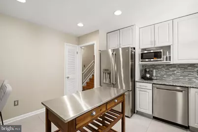 8611 Cyrus Place, Alexandria, VA 22308 - Photo 14