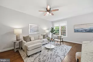 2706 Pembsly Dr, Vienna, VA 22181 - Photo 8