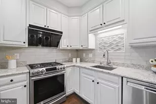 2706 Pembsly Dr, Vienna, VA 22181 - Photo 12