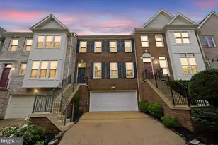 2706 Pembsly Dr, Vienna, VA 22181 - Photo 2