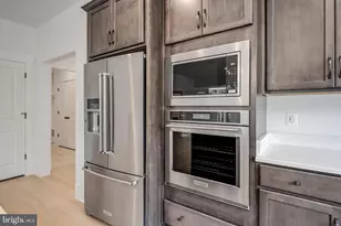 2221 Huntington Ave, Alexandria, VA 22303 - Photo 24