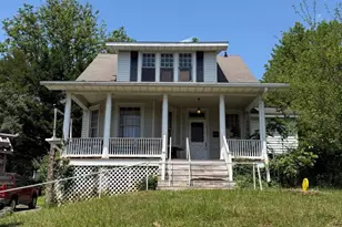10420 Miller Rd, Oakton, VA 22124 - Photo 1