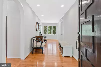 6952 Kyleakin Court, McLean, VA 22101 - Photo 8