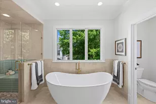 6523 Elmhirst Dr, Falls Church, VA 22043 - Photo 74