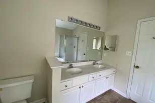 6555 Kelsey Point Cir, Alexandria, VA 22315 - Photo 18