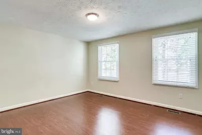 8334 Terra Grande Avenue, Springfield, VA 22153 - Photo 6