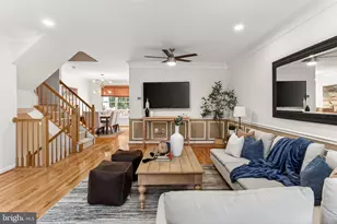 6241 Windham Hill Run, Alexandria, VA 22315 - Photo 2