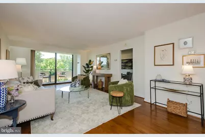 1800 Old Meadow Road #1018, McLean, VA 22102 - Photo 8