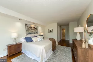 1800 Old Meadow Rd, McLean, VA 22102 - Photo 16