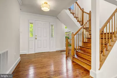 7216 Evans Mill Road, McLean, VA 22101 - Photo 4