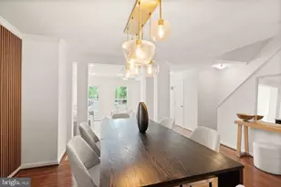 12056 Edgemere Cir, Reston, VA 20190 - Photo 14