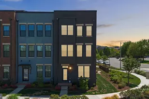 12998 Hattontown Square, Herndon, VA 20171 - Photo 2
