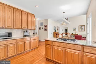 9515 Holly Prospect Ct, Burke, VA 22015 - Photo 24