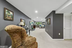 8324 The Midway, Annandale, VA 22003 - Photo 28