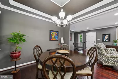 8324 The Midway, Annandale, VA 22003 - Photo 10