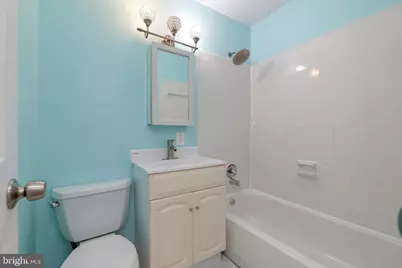6823 Barrett Road, Falls Church, VA 22042 - Photo 18