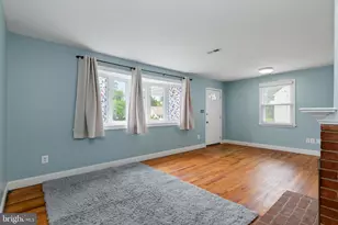 6823 Barrett Rd, Falls Church, VA 22042 - Photo 8