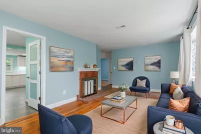 6823 Barrett Road, Falls Church, VA 22042 - Photo 6