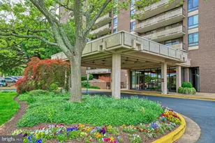 1800 Old Meadow Rd, McLean, VA 22102 - Photo 2