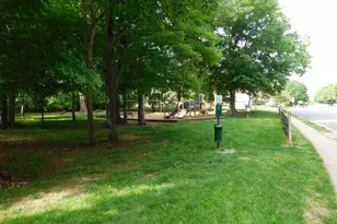 14390 Round Lick Ln, Centreville, VA 20120 - Photo 22