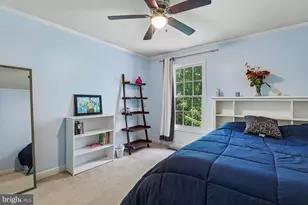 14390 Round Lick Ln, Centreville, VA 20120 - Photo 46