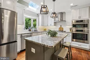 14390 Round Lick Ln, Centreville, VA 20120 - Photo 22