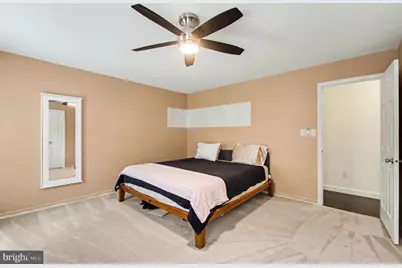 8019 Oak Bridge Lane, Fairfax Station, VA 22039 - Photo 24