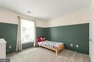 8019 Oak Bridge Ln, Fairfax Station, VA 22039 - Photo 22