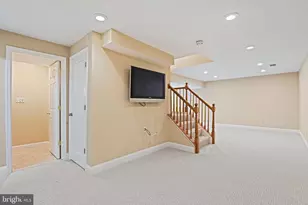 11919 Latigo Ln, Oakton, VA 22124 - Photo 28