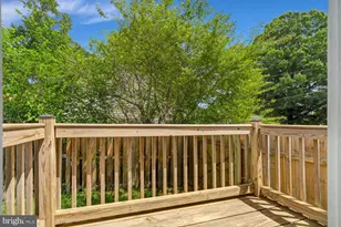 8406 Wagon Wheel Rd, Alexandria, VA 22309 - Photo 12