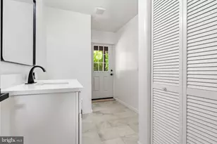 203 Audreys Ct SE, Vienna, VA 22180 - Photo 26