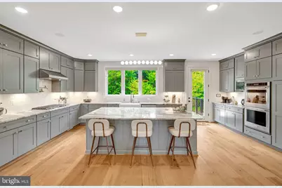 1622 Fellowship Square, Reston, VA 20190 - Photo 4
