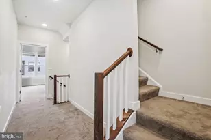 13340 Sherwood Park Ln, Herndon, VA 20171 - Photo 22