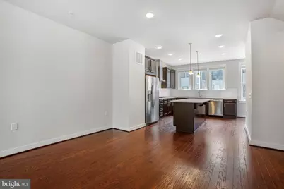13340 Sherwood Park Lane, Herndon, VA 20171 - Photo 8