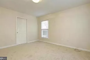 14704 Wycombe St, Centreville, VA 20120 - Photo 10