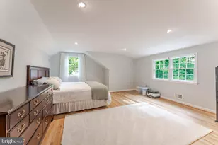 8130 Saxony Dr, Annandale, VA 22003 - Photo 10