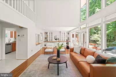 11609 Sourwood Lane, Reston, VA 20191 - Photo 2