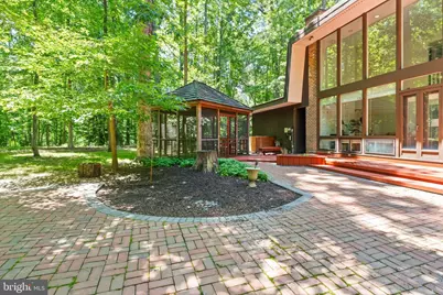 11609 Sourwood Lane, Reston, VA 20191 - Photo 58