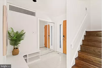 11609 Sourwood Lane, Reston, VA 20191 - Photo 12