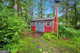 7411 Ellwood Pl, Springfield, VA 22150 - Photo 6