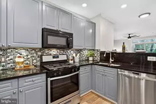 8181 Carnegie Hall Ct, Vienna, VA 22180 - Photo 2