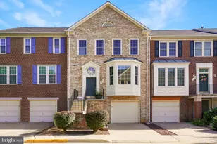2243 Journet Dr, Dunn Loring, VA 22027 - Photo 1